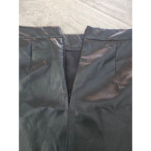 Women's Aritizia Wilfred Faux Vegan Leather‎ Mini Skirt Black Size 2 - Picture 4 of 7